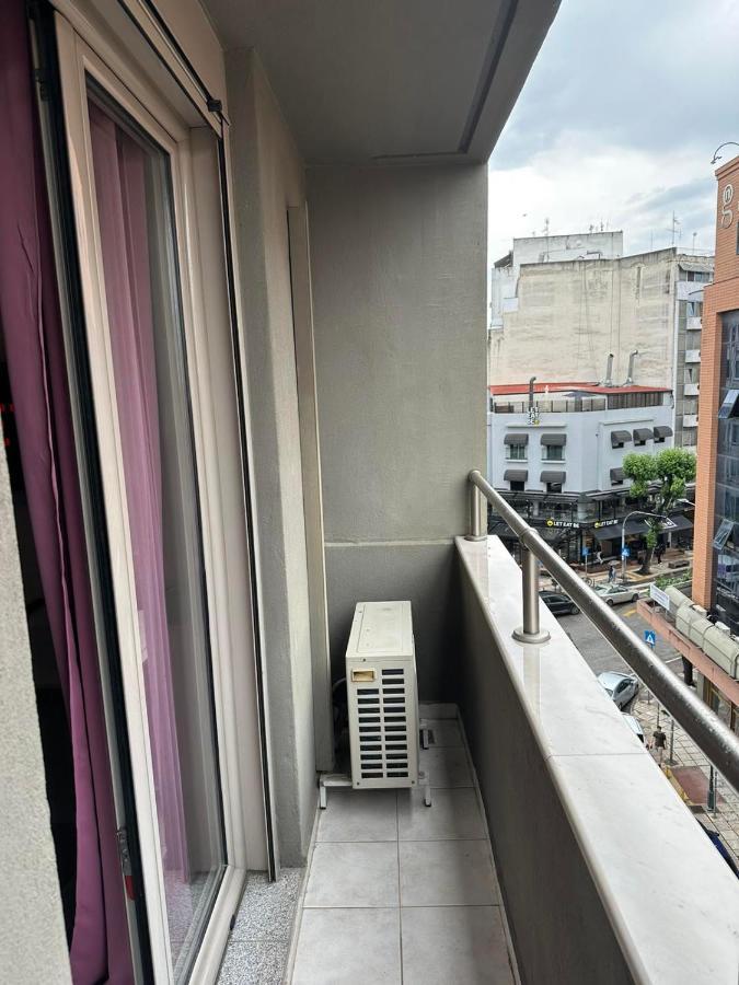 Apartamento Theo Isimeriahomz Tesalónica Exterior foto
